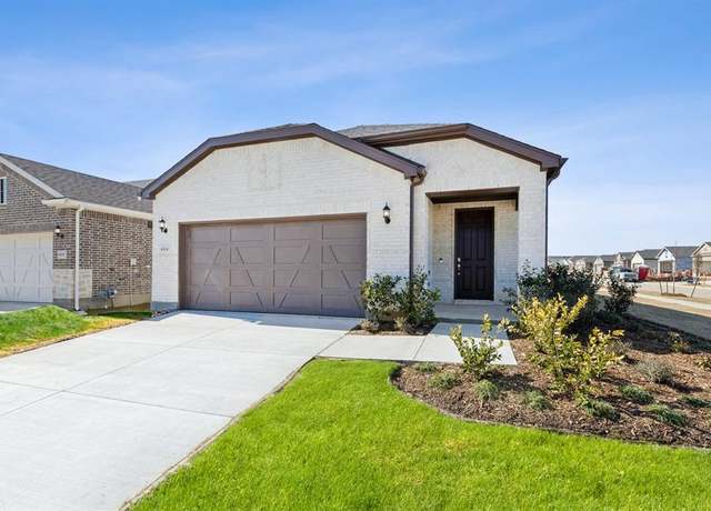 Property at 4324 Woods Ct, Celina, TX 75009, 2 beds, 2 baths