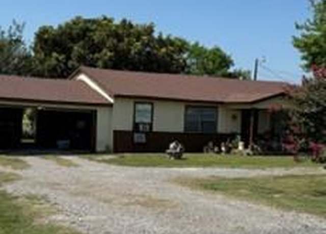 Property at 566 Pennell Rd, Sherman, TX 75090, 3 beds, 1 bath