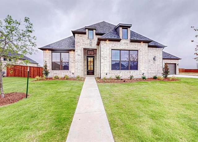 Property at 7113 Woodside Dr, Argyle, TX 76226, 3 beds, 3.5 baths
