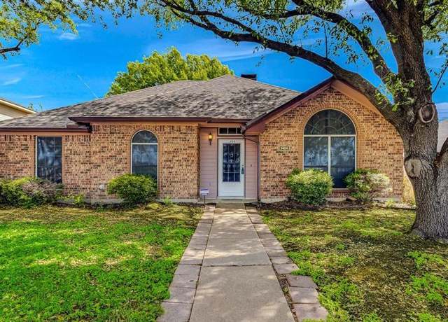 Property at 1404 Poplar Dr, Mesquite, TX 75149, 3 beds, 2 baths