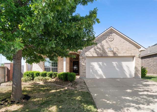 Property at 5532 Grayson Ridge Dr, Fort Worth, TX 76179, 4 beds, 3 baths