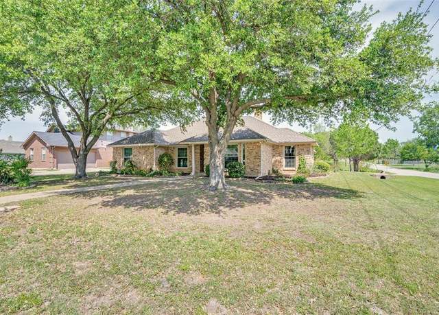 Property at 6700 Coral Ln, Sachse, TX 75048, 4 beds, 2.5 baths