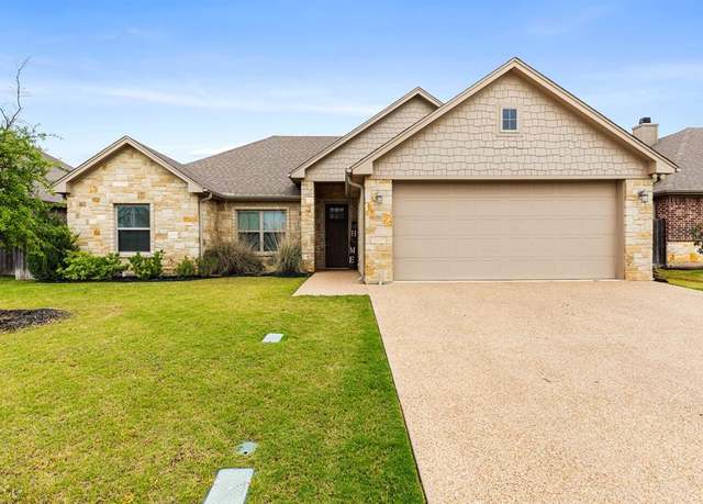 Property at 10009 Wildberry Dr, Waco, TX 76712, 4 beds, 2 baths