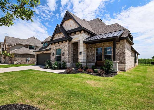 Property at 3156 Ferry Boat Ln, Granbury, TX 76049, 3 beds, 2.5 baths