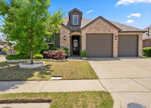 Property at 5601 Durst Ln, Forney, TX 75126, 3 beds, 2 baths