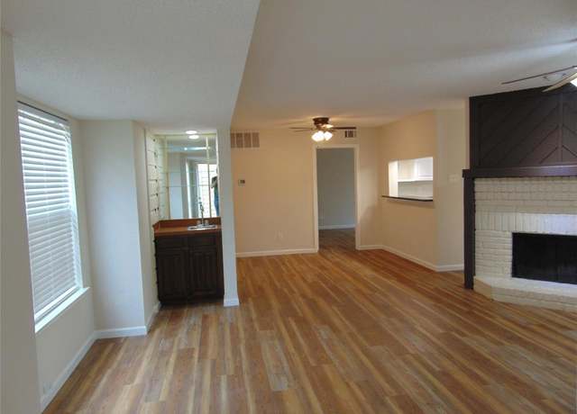 Property at 5200 Martel Ave Unit 20A, Dallas, TX 75206, 2 beds, 2 baths