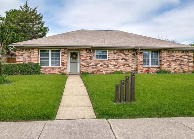 Property at 1309 Laredo Ln, Mesquite, TX 75150, 3 beds, 2 baths
