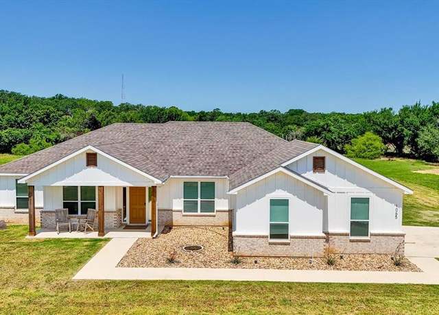 Property at 1065 Gonzollas Rd, Springtown, TX 76082, 4 beds, 2 baths