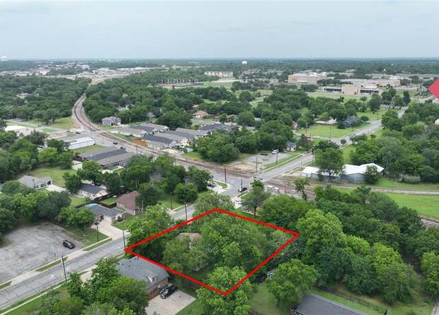 Property at 520 E Brockett St, Sherman, TX 75090, 1 bed