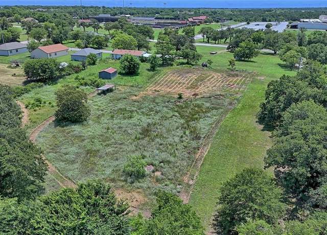 Property at 604 S Mill St, Bowie, TX 76230