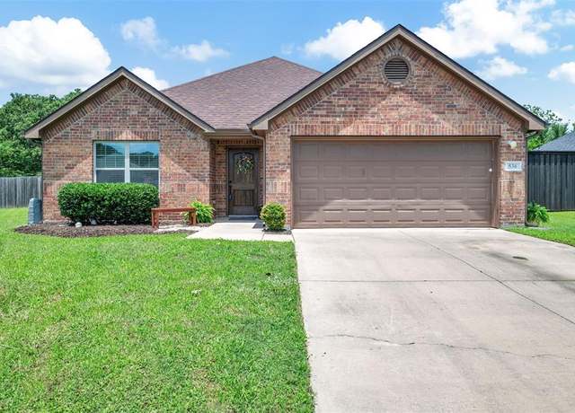 Property at 536 Brooke St, Greenville, TX 75402, 4 beds, 2 baths