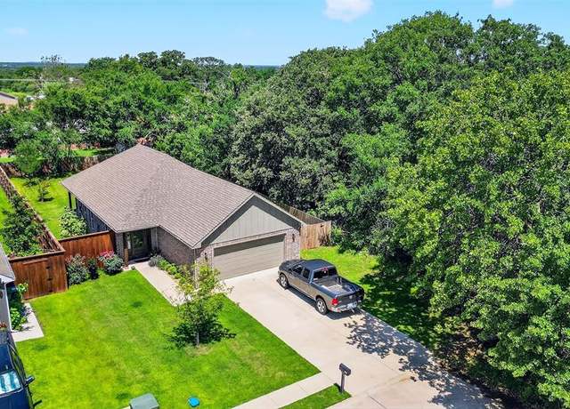 Property at 508 Good John St, Collinsville, TX 76233, 3 beds, 2 baths