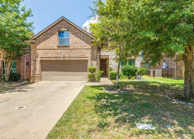 Property at 3904 Buchanan St, Mckinney, TX 75071, 4 beds, 2.5 baths