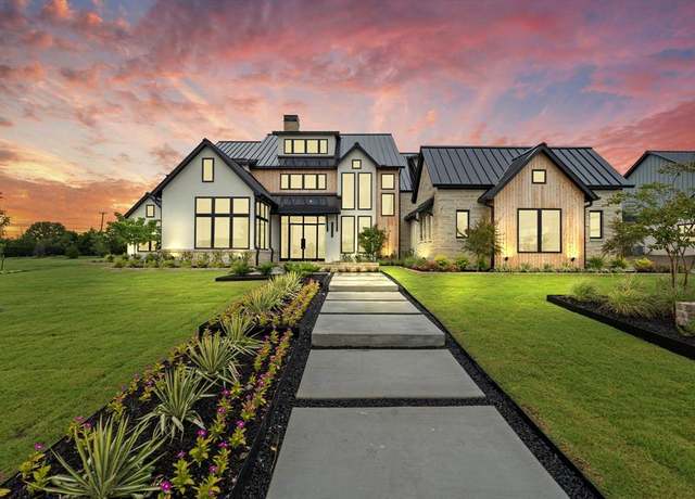 Property at 311 Longview Pl, Heath, TX 75032, 4 beds, 4.5 baths