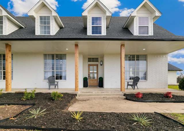 Property at 6112 Moss Rose Ln, Aubrey, TX 76227, 5 beds, 3.5 baths