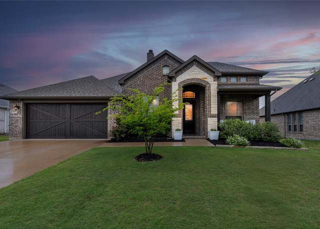 Property at 415 Valley Brook Ct, Waxahachie, TX 75165, 3 beds, 2 baths