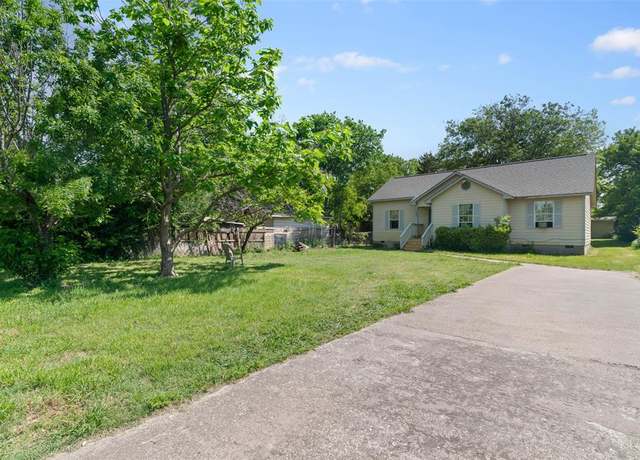 Property at 5344 Larimore Ln, Dallas, TX 75236, 3 beds, 2 baths