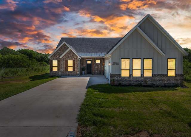 Property at 22202 Field St, Whitney, TX 76692, 3 beds, 2.5 baths