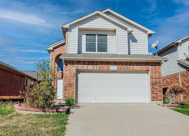 Property at 6329 Claire Dr, Fort Worth, TX 76131, 3 beds, 2.5 baths