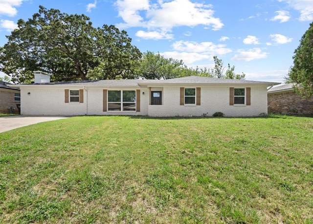 Property at 2014 Jerry Ave, Denison, TX 75020, 3 beds, 1.5 baths