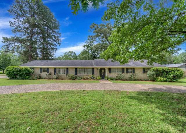 Property at 1406 E Todd St, Minden, LA 71055, 4 beds, 3 baths