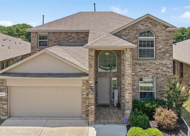 Property at 4212 Stone Trail Dr, Denton, TX 76210, 4 beds, 2.5 baths