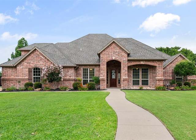 Property at 220 Arbor Ln, Haslet, TX 76052, 4 beds, 3 baths
