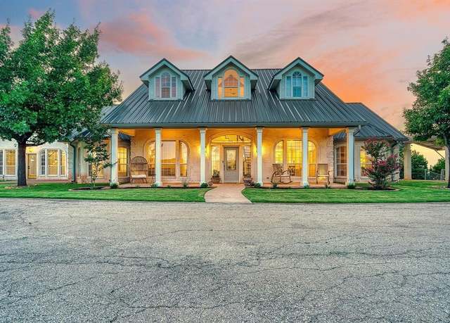 Property at 214 County Road 693, Buffalo Gap, TX 79508, 4 beds, 2.5 baths