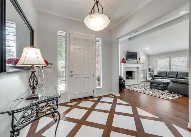 Property at 1113 Derbyshire Ln, Carrollton, TX 75007, 4 beds, 3 baths