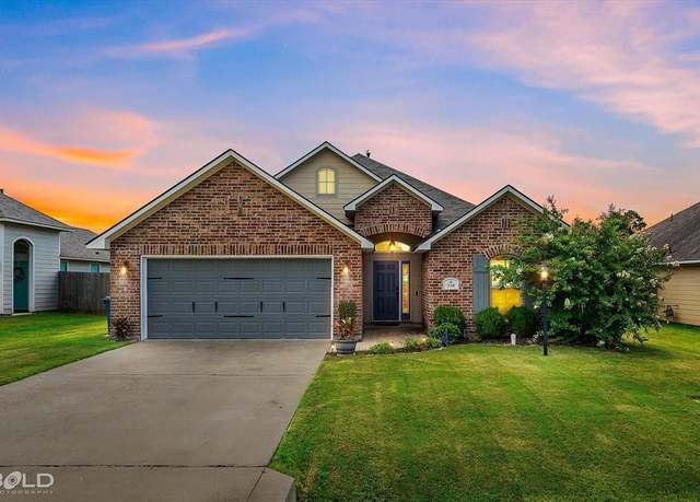 Property at 238 Sedgewick Ave, Haughton, LA 71037, 3 beds, 2 baths