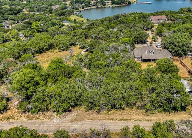 Property at 2116 Morningside Dr, Granbury, TX 76048
