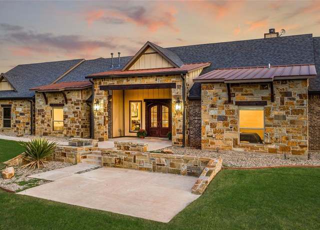 Property at 1651 Doss Rd, Millsap, TX 76066, 4 beds, 5 baths