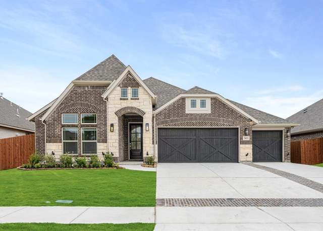 Property at 3413 Nightingale Ln, Midlothian, TX 76065, 4 beds, 3 baths