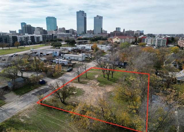 Property at 1211 E Bluff St, Fort Worth, TX 76102