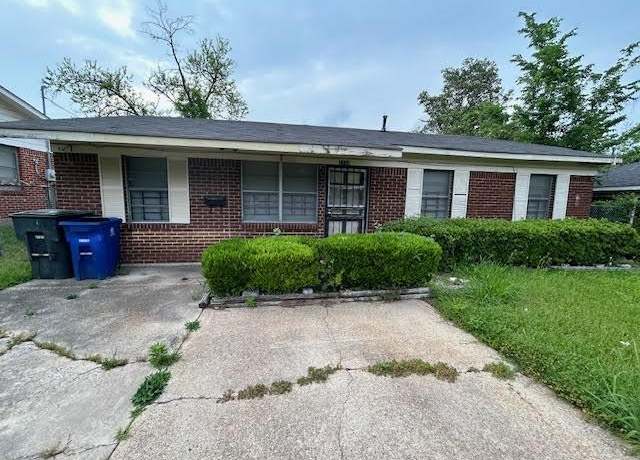 Property at 2114 Utah Dr, Shreveport, LA 71101, 4 beds, 1.5 baths