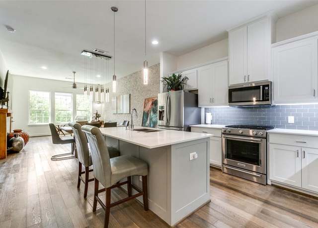 Property at 5015 Meridian Ln #1102, Addison, TX 75001, 3 beds, 3 baths