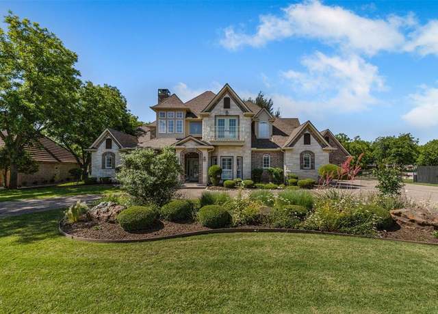 Property at 5809 Nutcracker Dr, Granbury, TX 76049, 4 beds, 3.5 baths