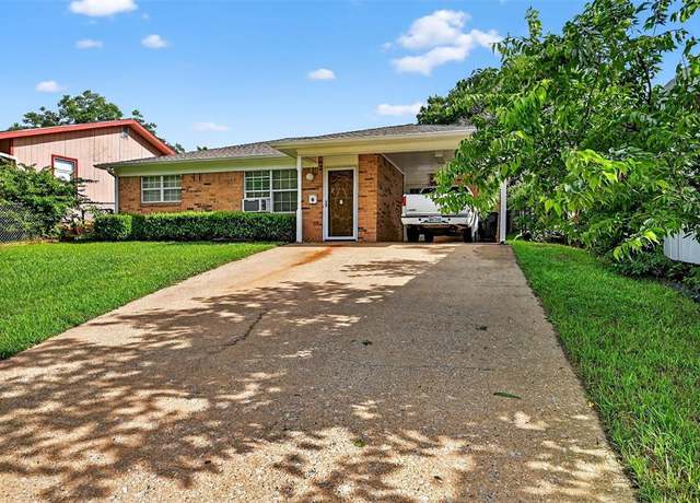 Property at 815 W Hull St, Denison, TX 75020, 2 beds, 1 bath