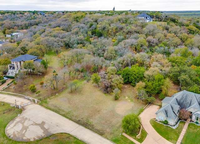 Property at 2466 Creekwood Dr, Cedar Hill, TX 75104