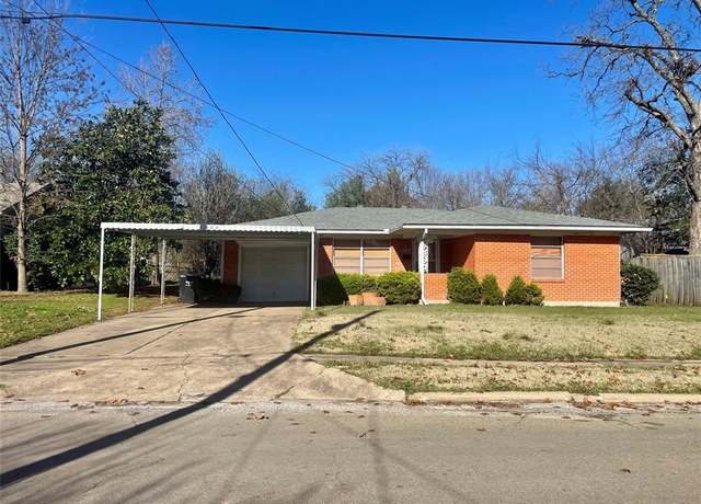 Property at 1800 Walworth St, Greenville, TX 75401, 3 beds, 1.5 baths