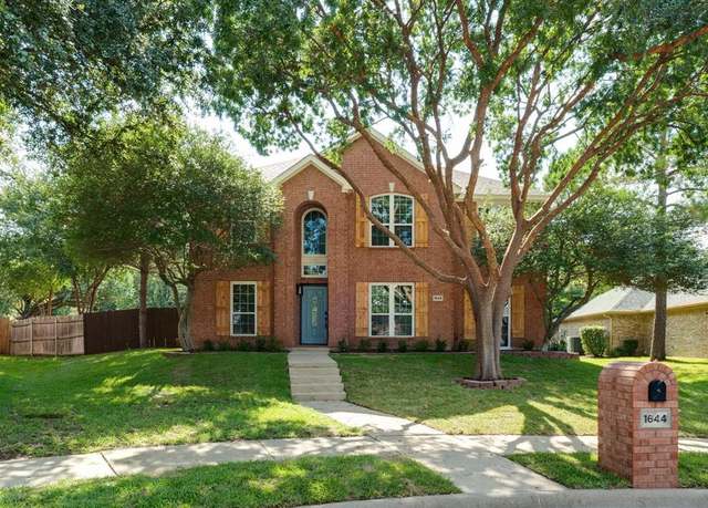 Property at 1644 Mountain Laurel Dr, Keller, TX 76248, 4 beds, 2.5 baths