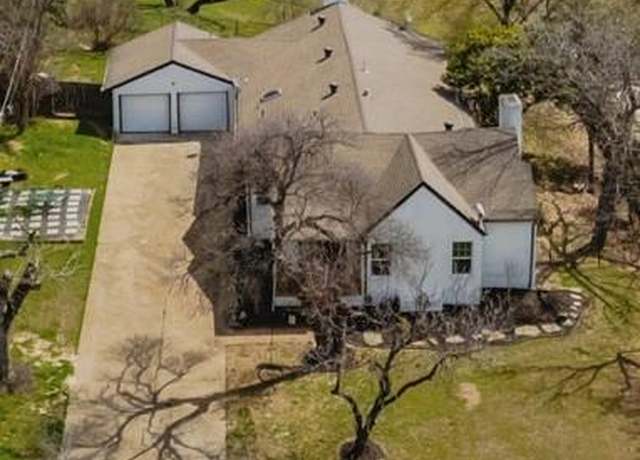 Property at 826 Cook Dr, Grand Prairie, TX 75050, 3 beds, 2 baths