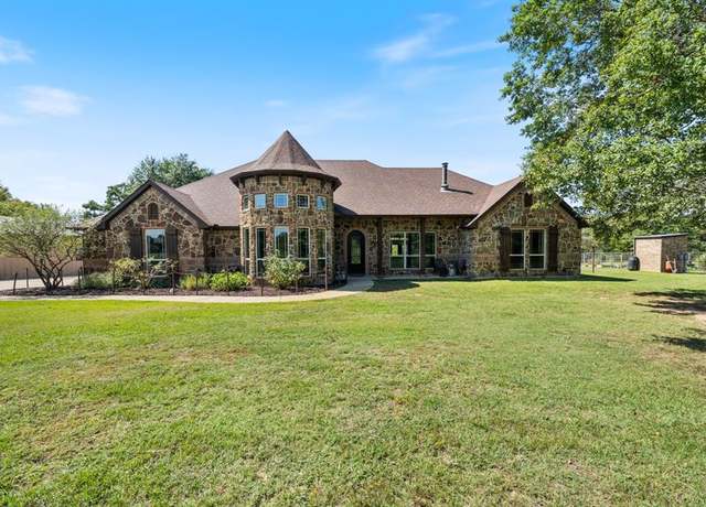 Property at 17830 County Road 4069, Kemp, TX 75143, 3 beds, 3 baths