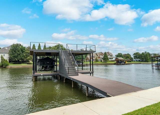 Property at 120 Meandering Way, Mabank, TX 75156, 5 beds, 3 baths