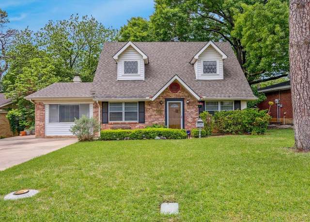 Property at 2004 Valley Ln, Arlington, TX 76013, 3 beds, 2 baths