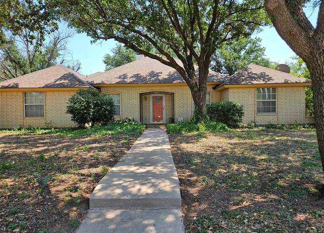Property at 841 Green Valley Dr, Abilene, TX 79601, 3 beds, 2 baths