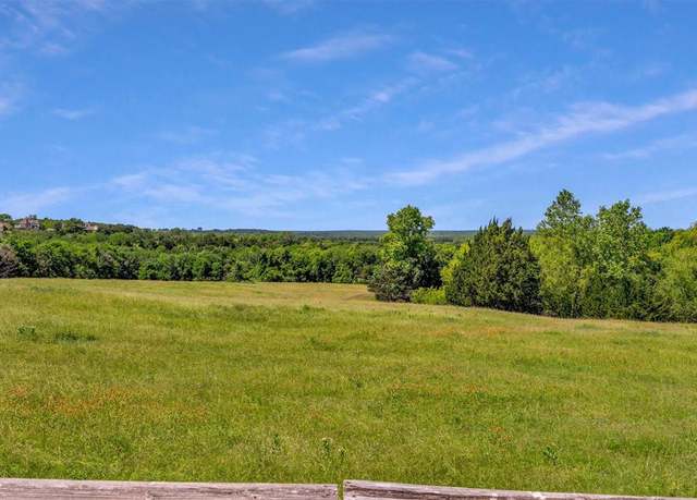 Property at 339 W Trinity St, Forney, TX 75126, 3 beds, 2 baths