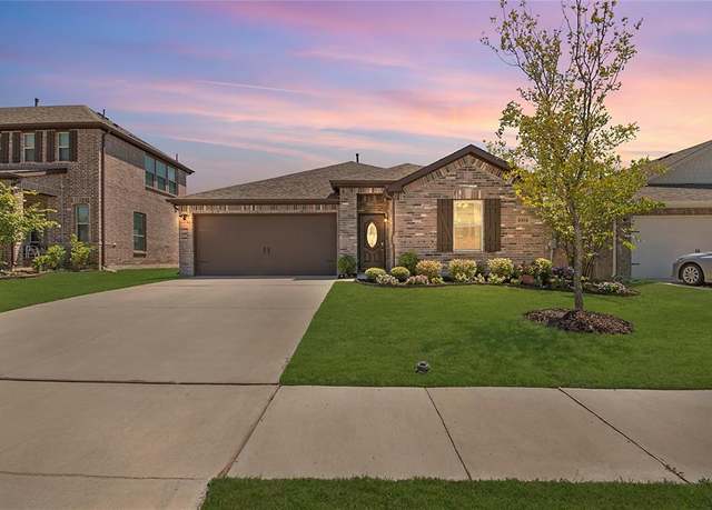 Property at 1004 West Dr, Aubrey, TX 76227, 3 beds, 2 baths