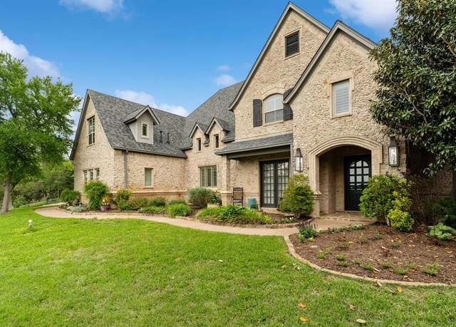 Property at 317 Covered Bridge Dr, Fort Worth, TX 76108, 5 beds, 4.5 baths