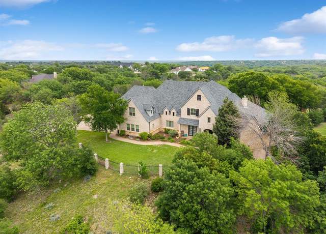 Property at 317 Covered Bridge Dr, Fort Worth, TX 76108, 5 beds, 4.5 baths